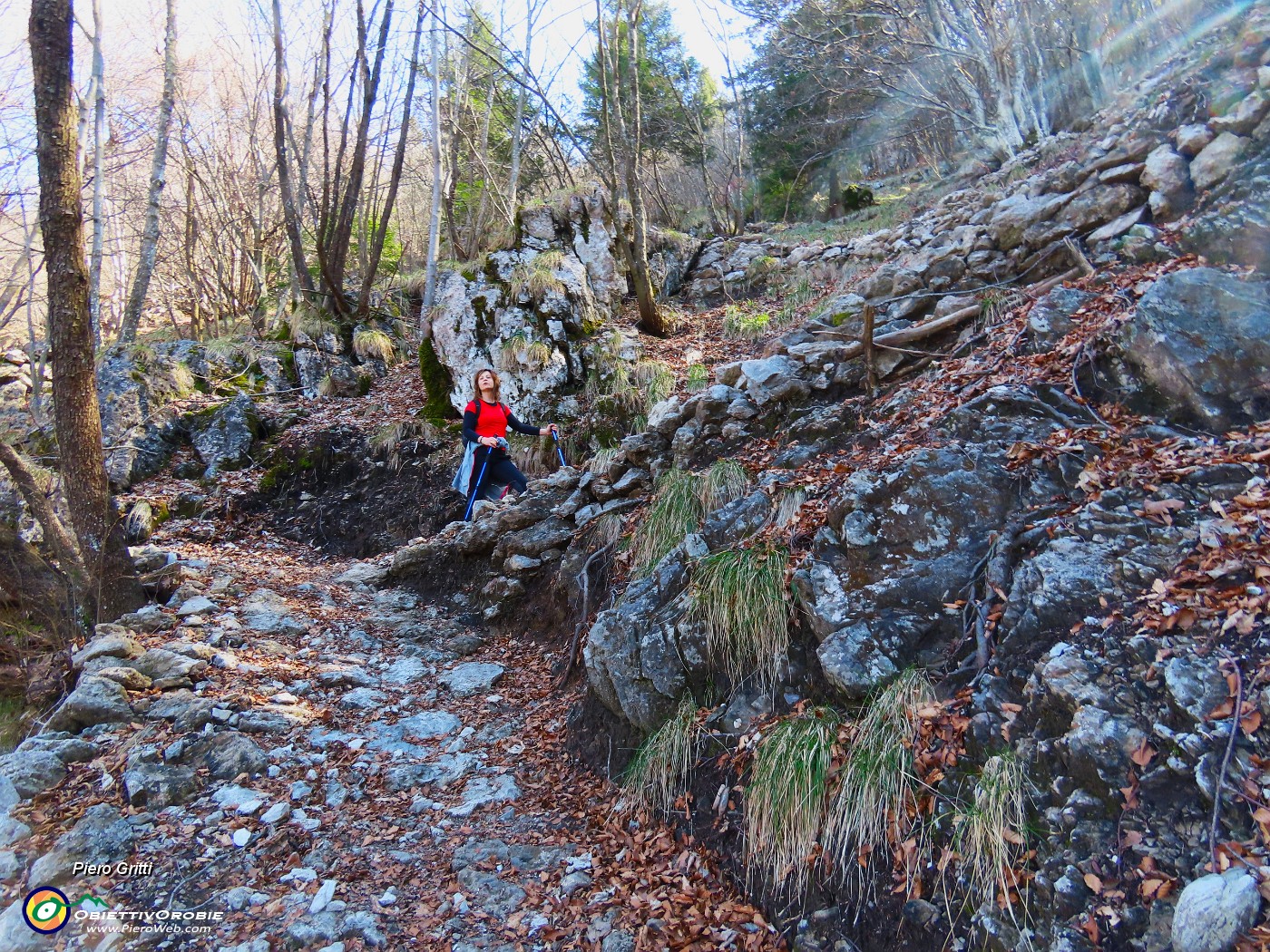 27 In decisa salita a tornanti.JPG